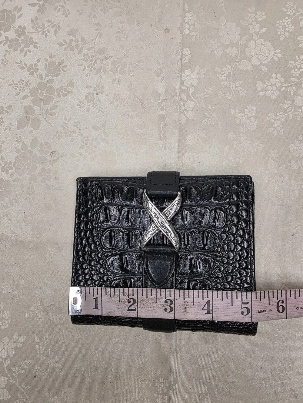 Brighton Black Leather Croc Bifold Wallet Coin Pocket Silver Hardware